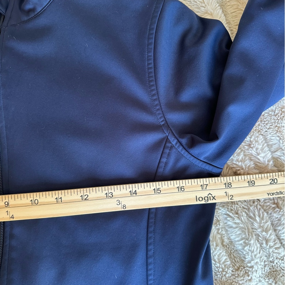 Peter Millar XoJet Golf Softshell Jacket Fleece Lined Windproof Men’s M - Picture 13 of 14